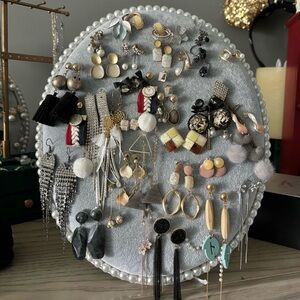 Assorted earring lot 25 pairs